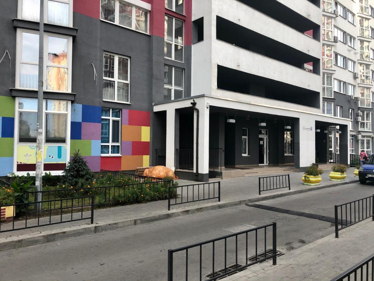 East Residence White Kiev Exterior foto