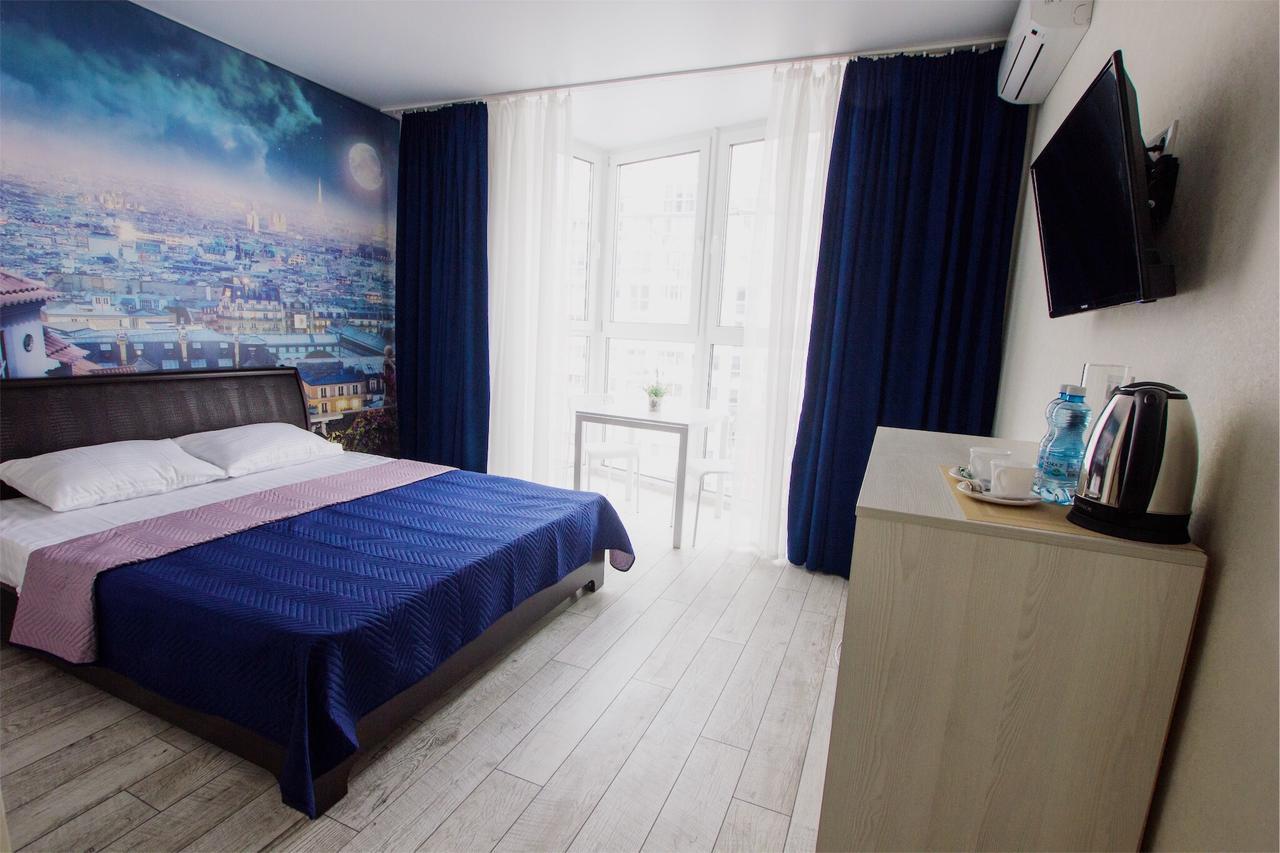 East Residence White Kiev Exterior foto