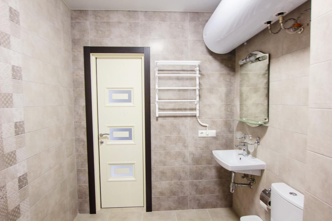 East Residence White Kiev Exterior foto