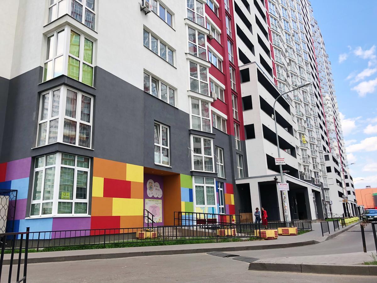 East Residence White Kiev Exterior foto